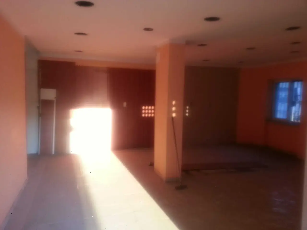 Negozio in Via della Resistenza, Scafati, {3} - Foto 2