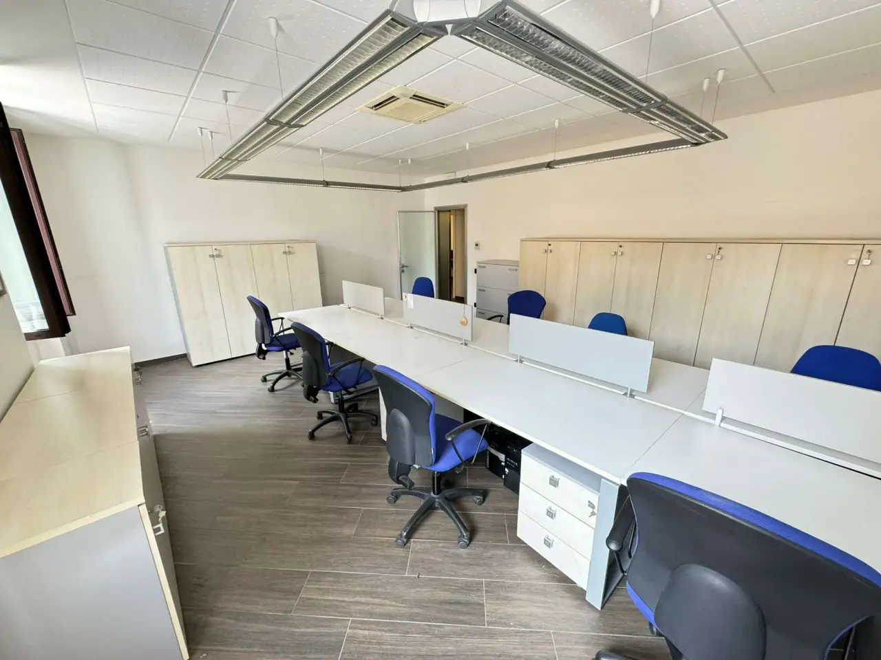 Ufficio in Via Brancondi, Loreto, {3} - Foto 1
