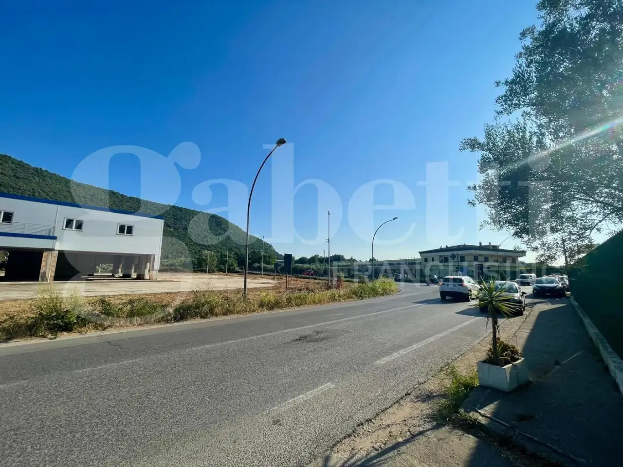 Magazzino in Strada Provinciale Triflisco-Bellona, Bellona, {3} - Foto 1