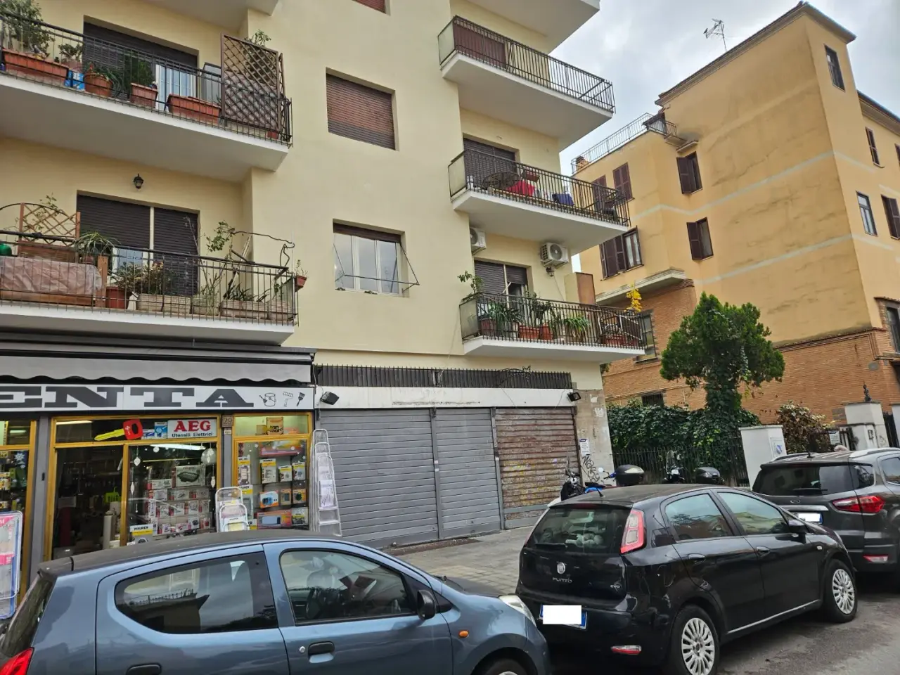 Negozio in Via dei Gonzaga 31, Roma, {3} - Foto 1