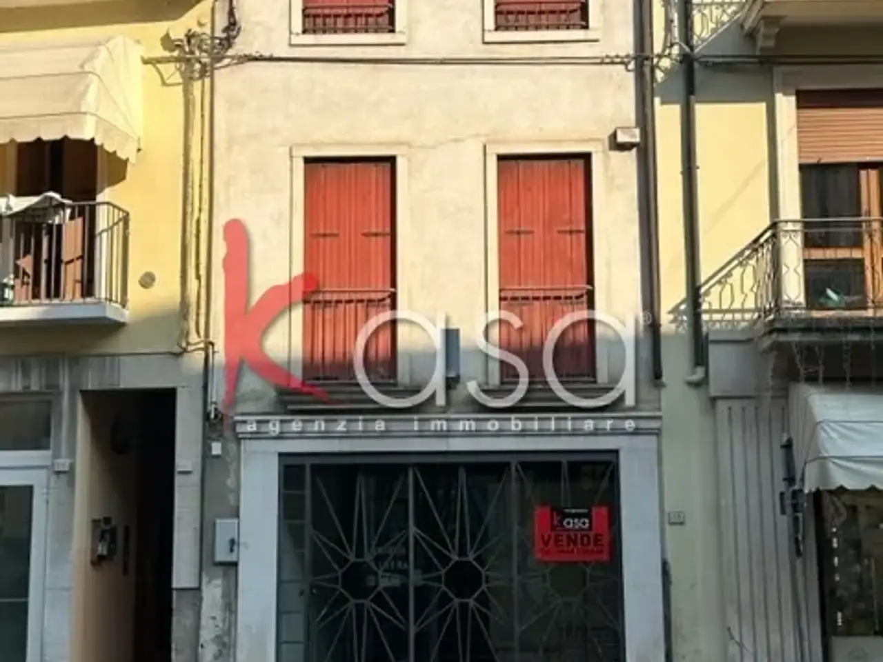 Negozio in Lonigo, Lonigo, {3} - Foto 1