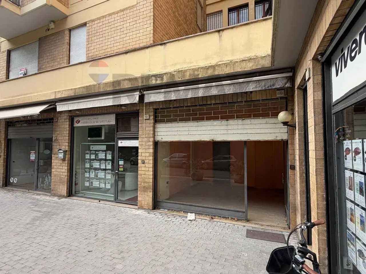 Negozio in Via Chiavellati 10, Foligno, {3} - Foto 2