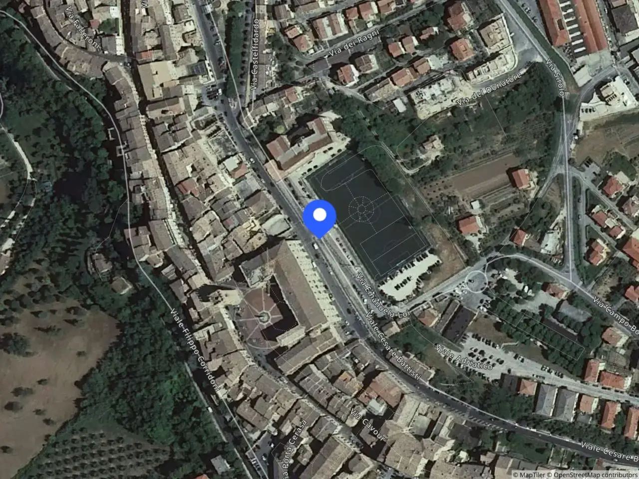 Fabbricato misto in Viale Battisti, Recanati, {3} - Foto 1