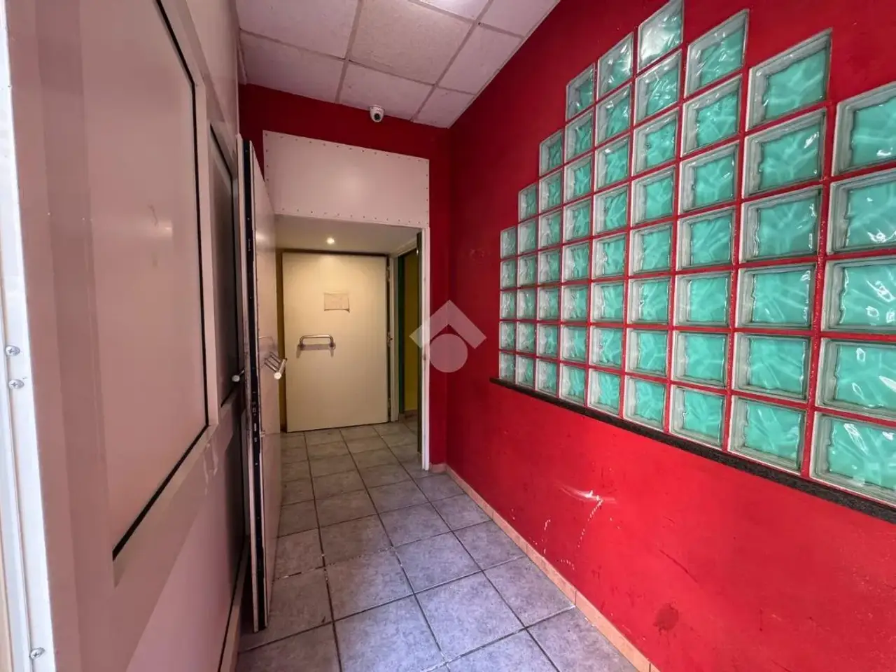 Magazzino in Via Redipuglia, Cagliari, {3} - Foto 2