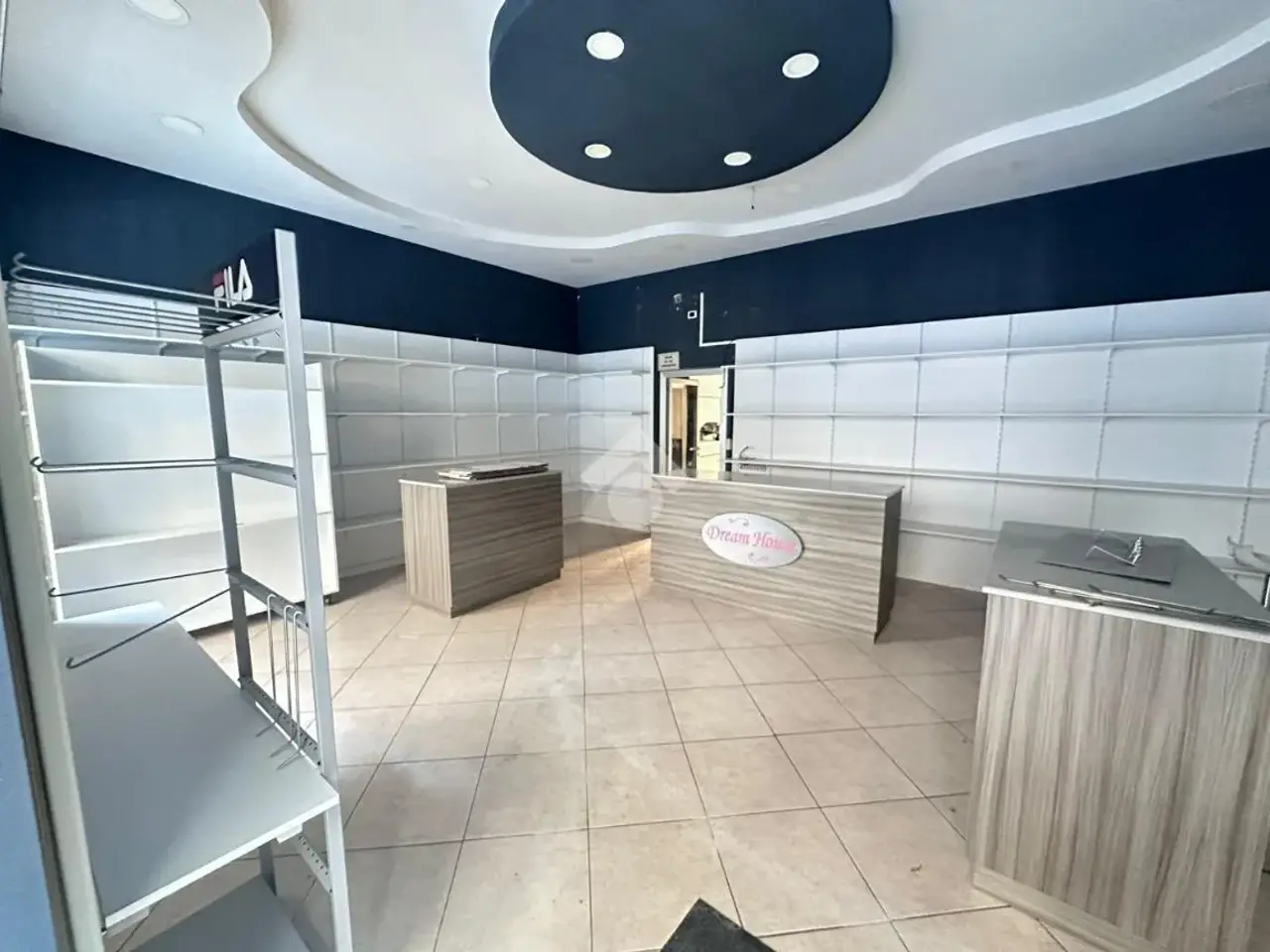 Negozio in Corso Italia, Napoli, {3} - Foto 1