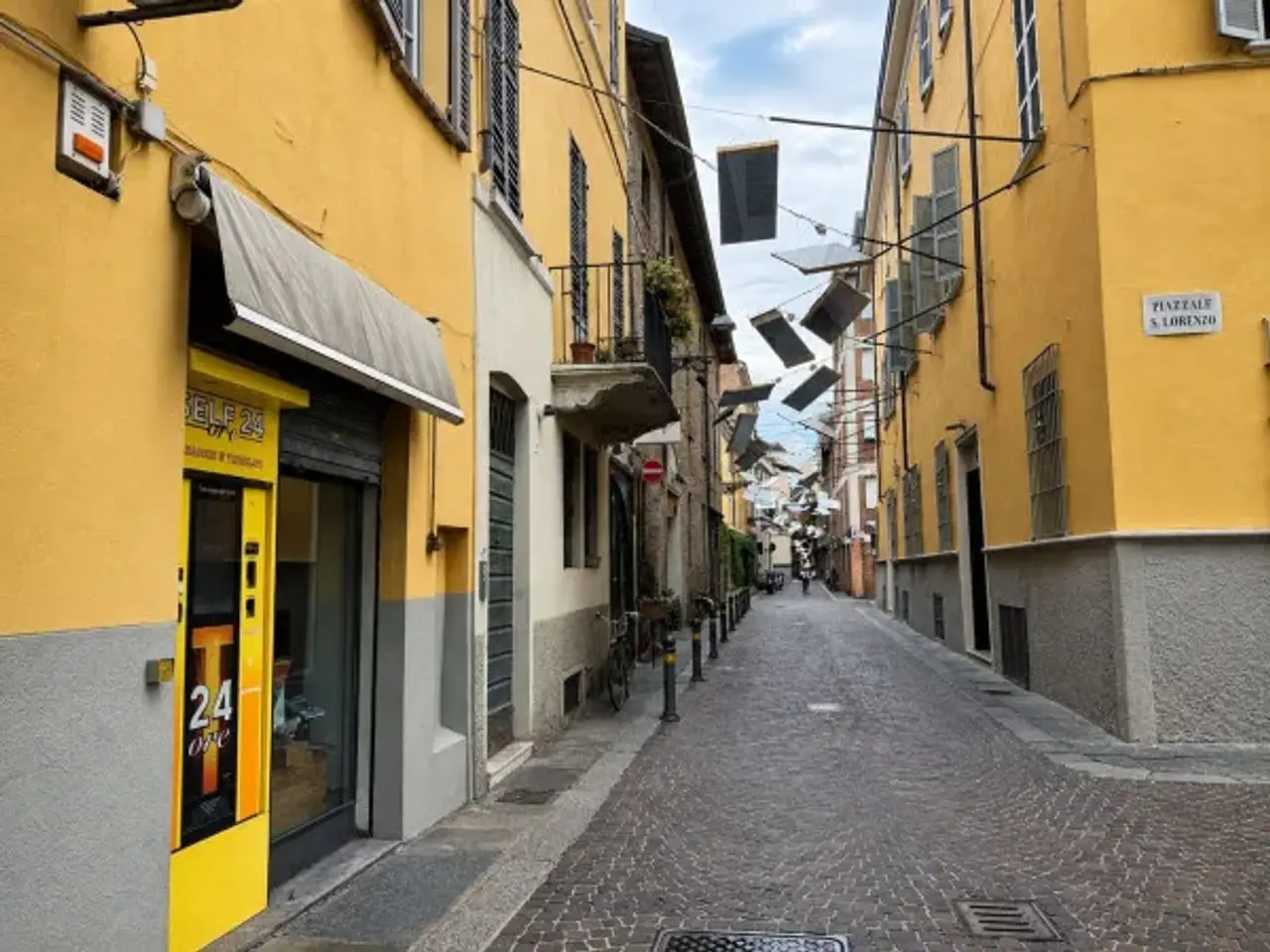 Tabaccheria in Borgo Giacomo Tommasini, Parma, {3} - Foto 2