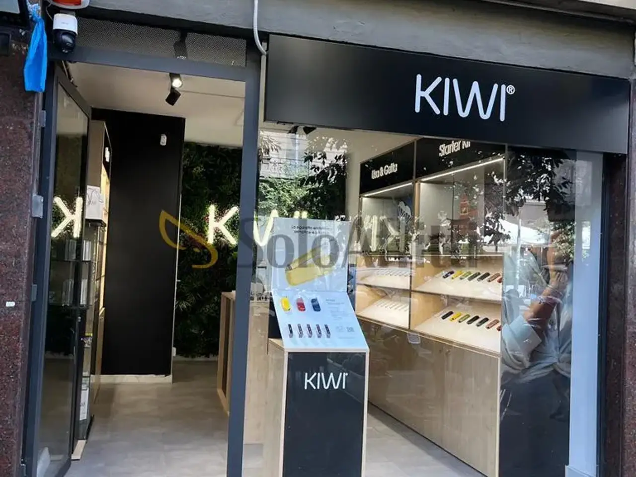 Negozio in Via Agostino Depretis 111a, Napoli, {3} - Foto 1
