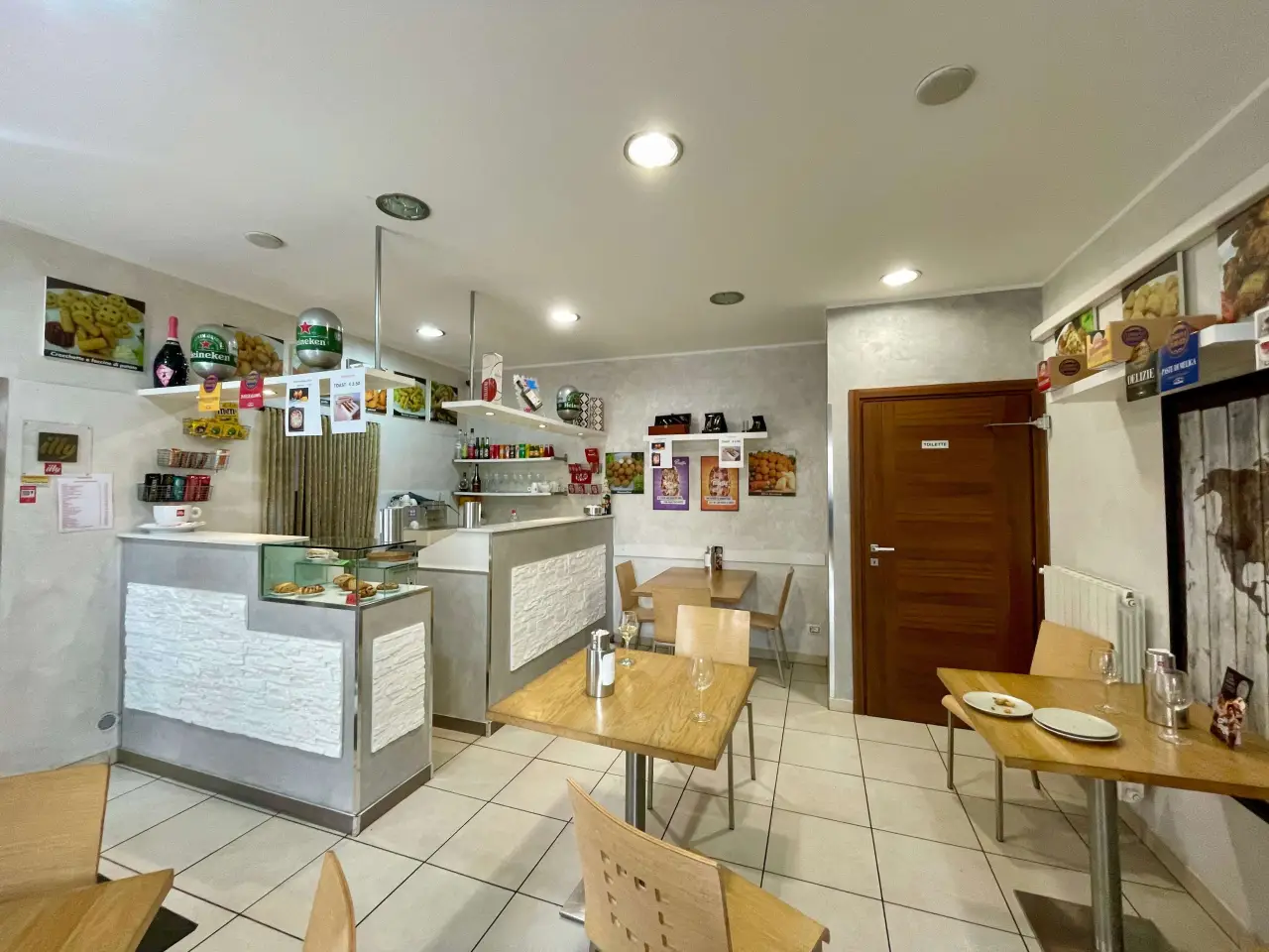 Bar in , Pinerolo, {3} - Foto 2