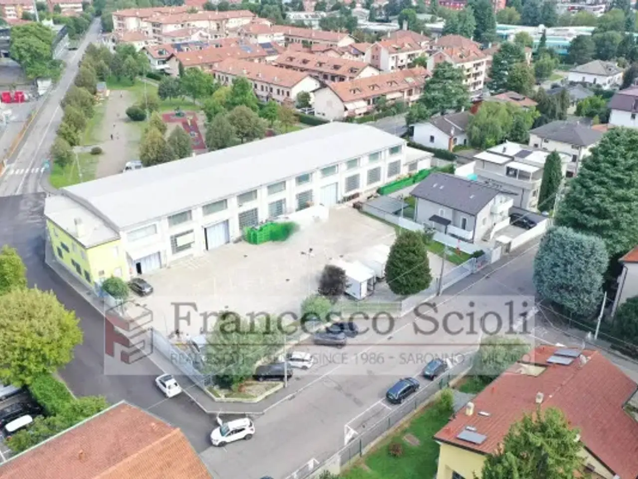 Capannone in Via Monte Rosa, Legnano, {3} - Foto 1