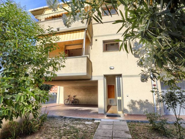 2-room flat, Castagneto Carducci - Photo 1