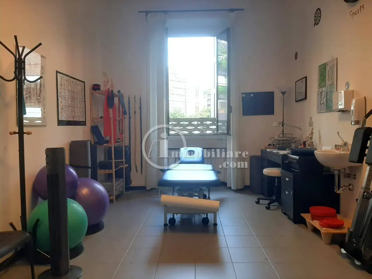 Ufficio in Via Francesco Ferrucci 22, Milano, {3} - Foto 2