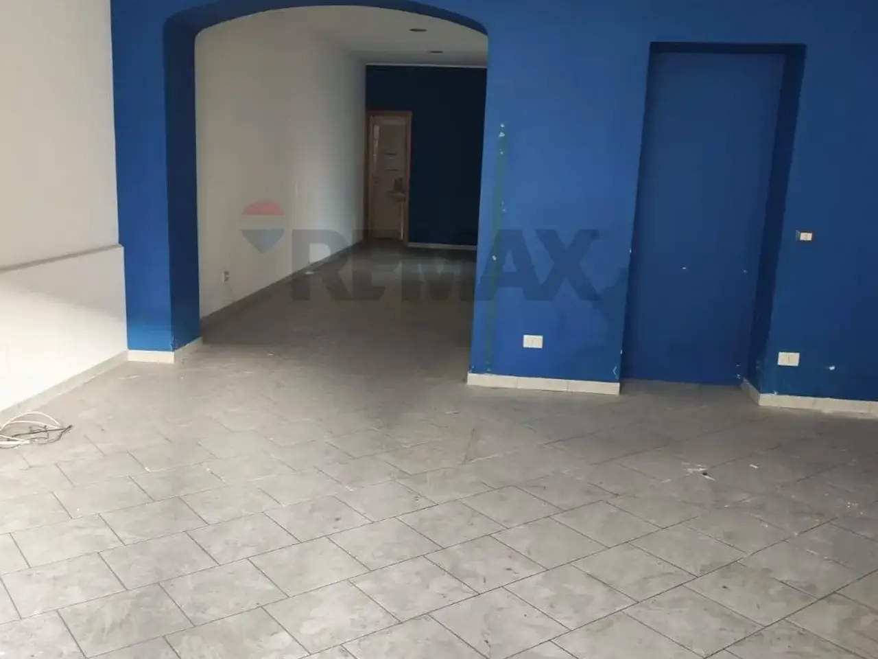Negozio in Via Provinciale per Riposto 80, Acireale, {3} - Foto 1