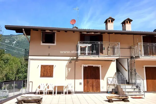 2-room flat in Via Capriana, Oltre il Colle - Photo 1