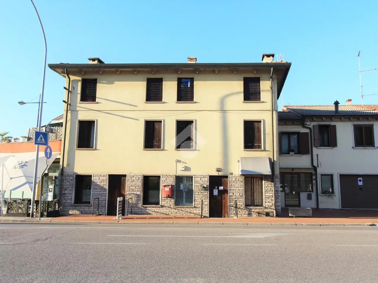 Negozio in Strada Statale Verso Verona 200, Creazzo, {3} - Foto 1