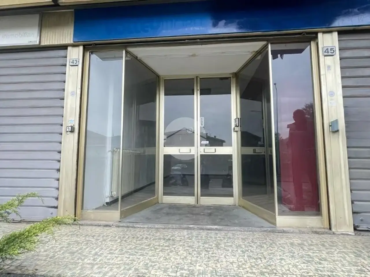 Negozio in Via Cavour 45, Albano Sant'Alessandro, {3} - Foto 2