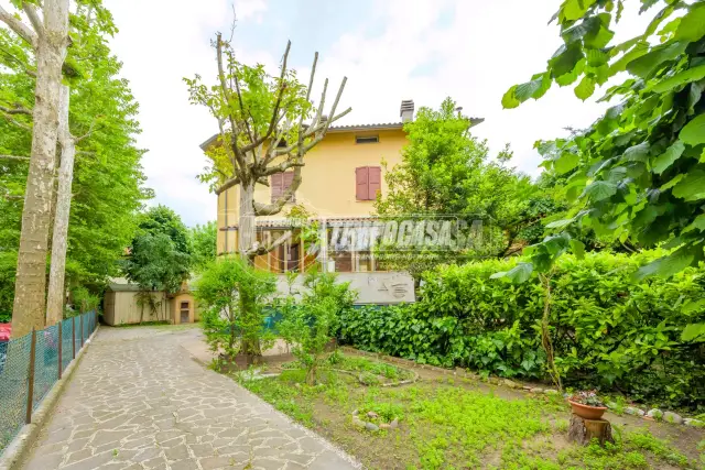 Casa indipendente in vendita, Via Lodi, Modena - Foto 1