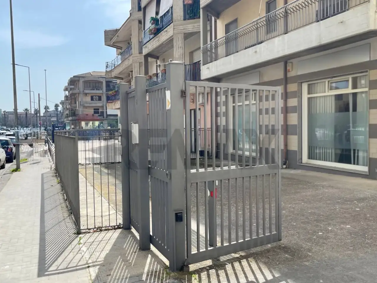 Magazzino in Viale Autonomia 18, Caltagirone, {3} - Foto 2
