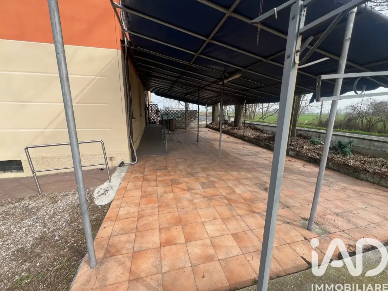 Esercizio commerciale in Via Chiesa, Ceresara, {3} - Foto 2