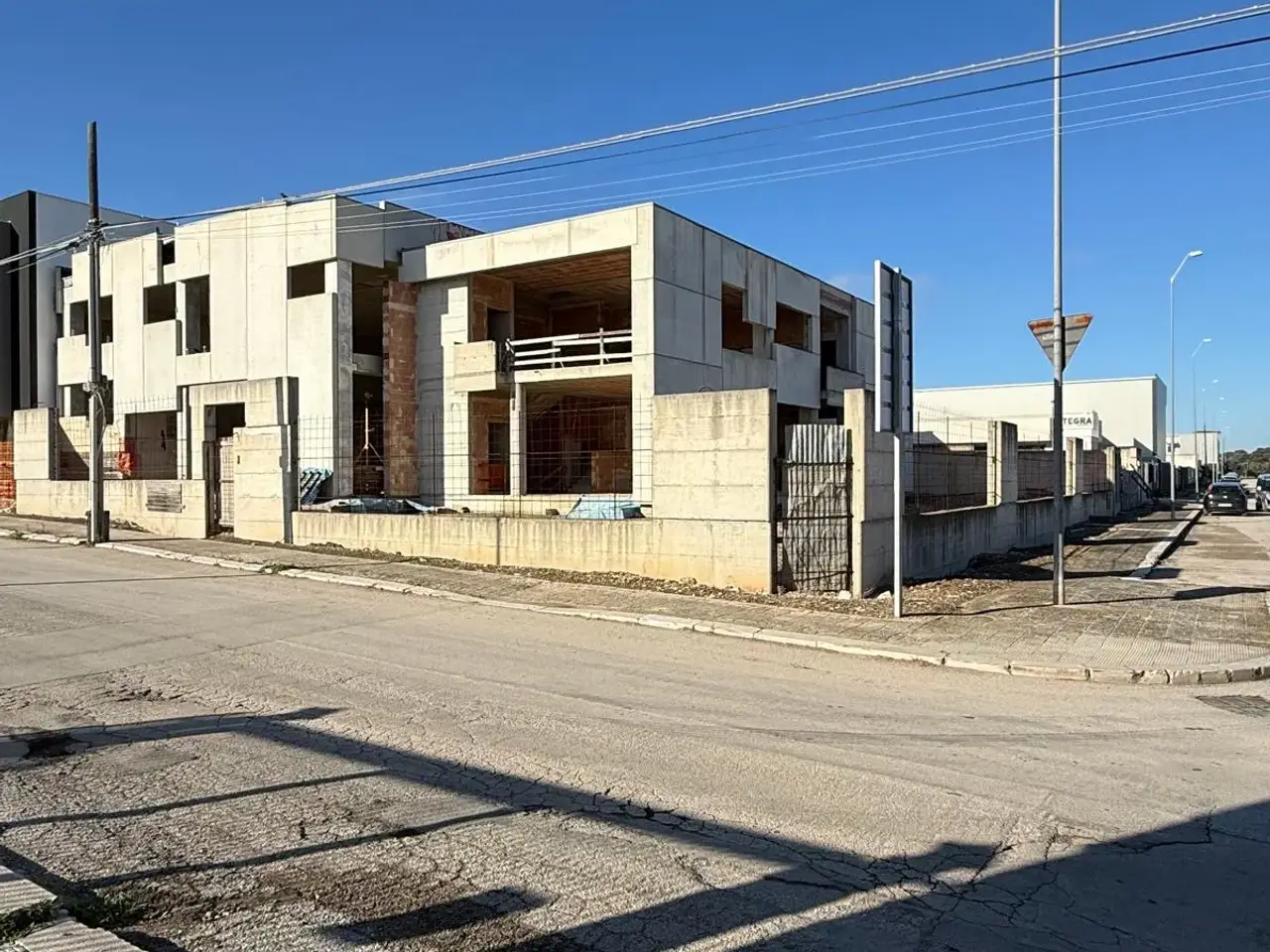 Capannone in Via Stazio 208, Andria, {3} - Foto 1