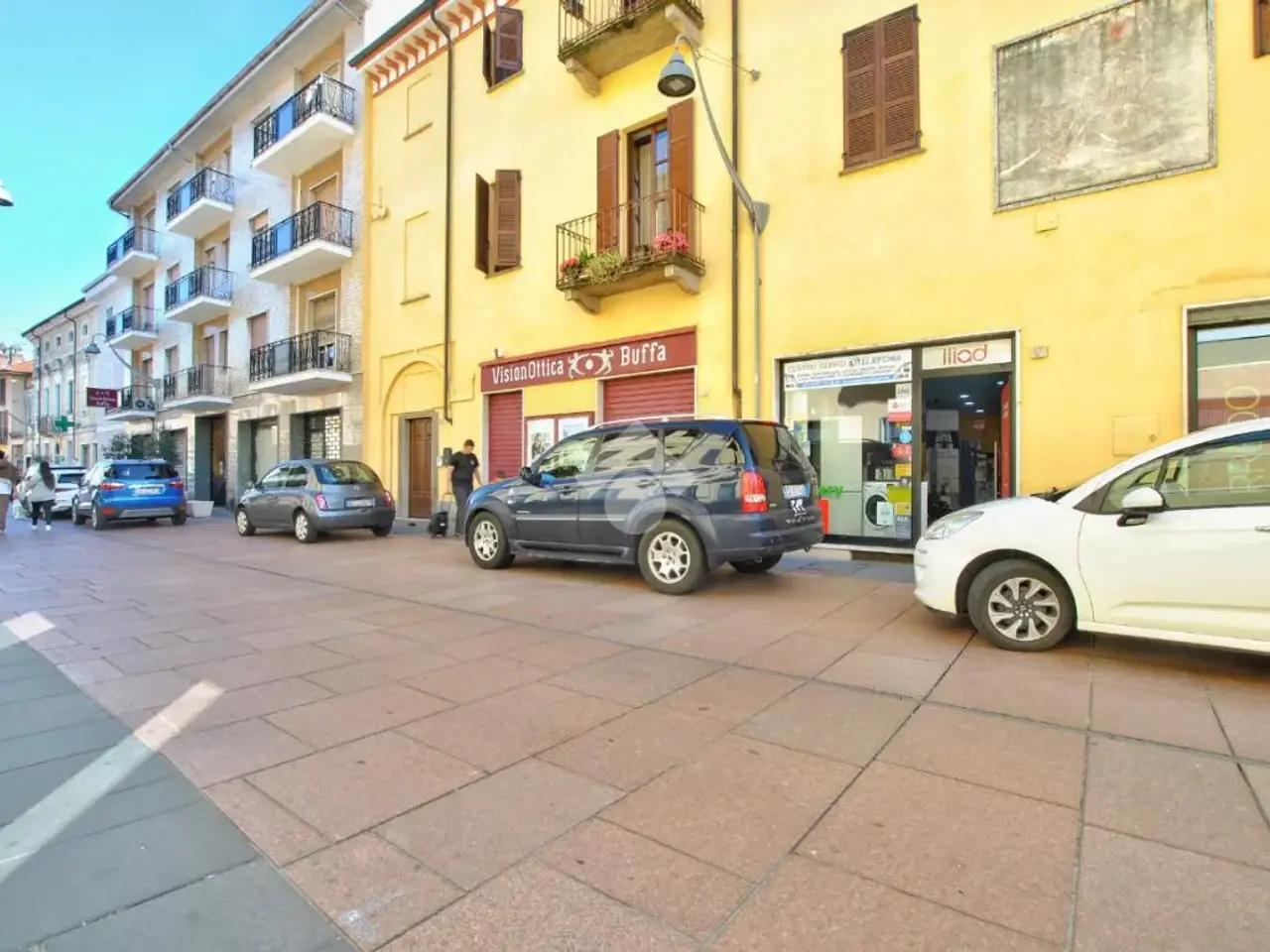 Negozio in Corso Nuova Italia 181, Santhia', {3} - Foto 1