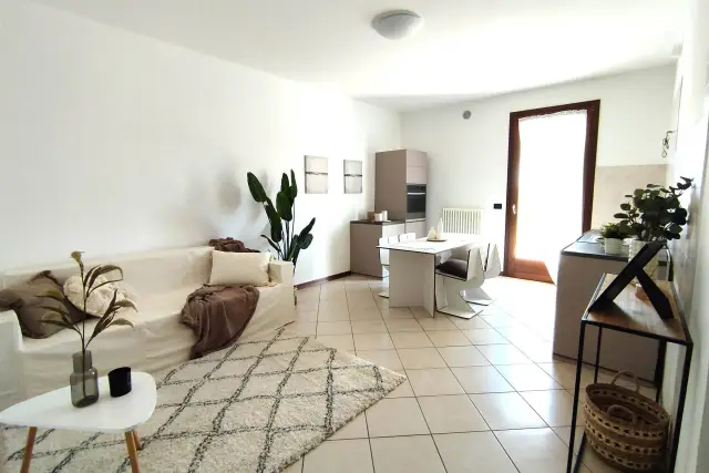 3-room flat in {3}, - Photo 1