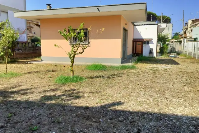 Villa in Via Sempione, Nettuno - Foto 1