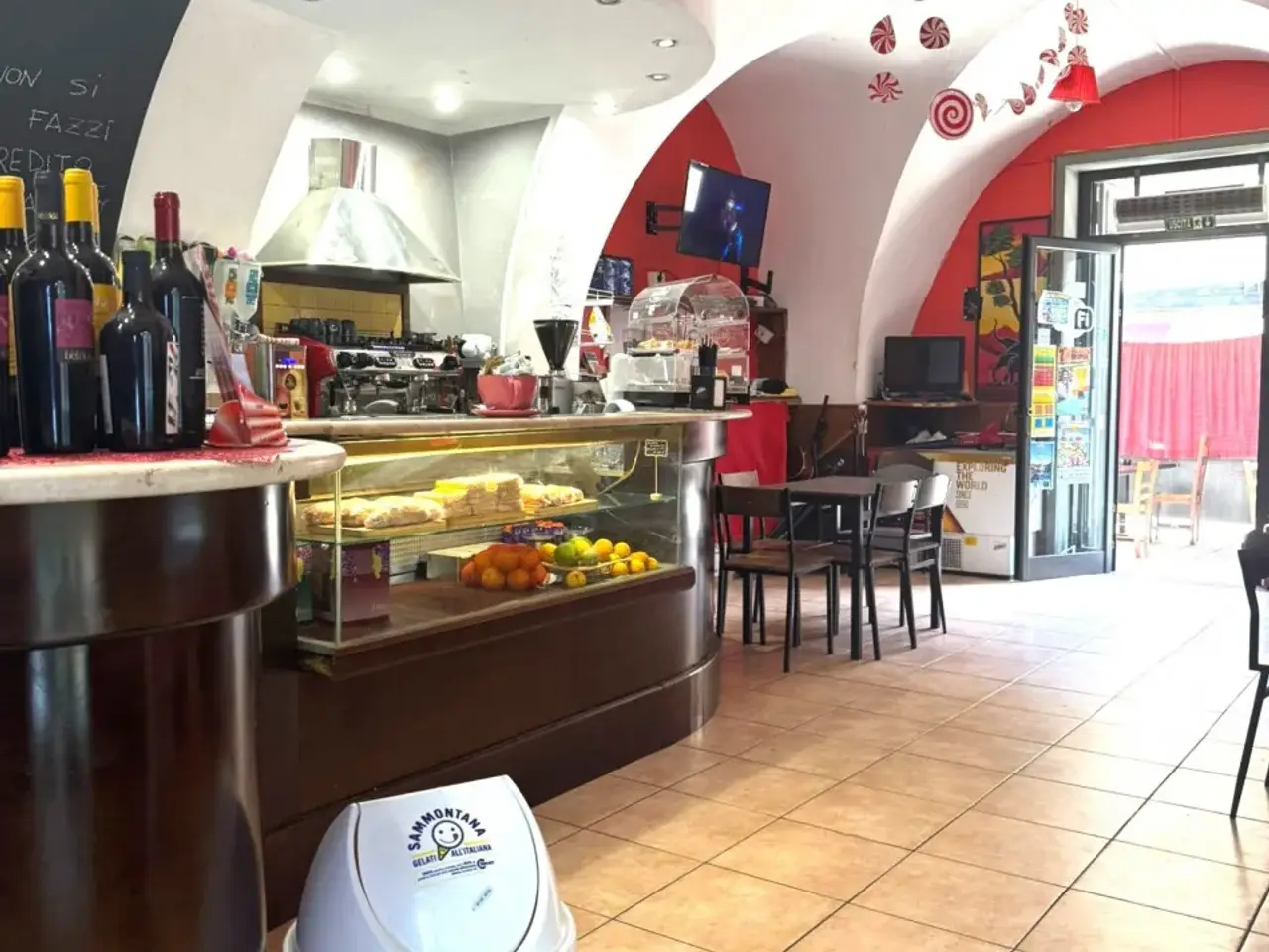 Bar in Corso Vittorio Emanuele II, Porto Torres, {3} - Foto 1