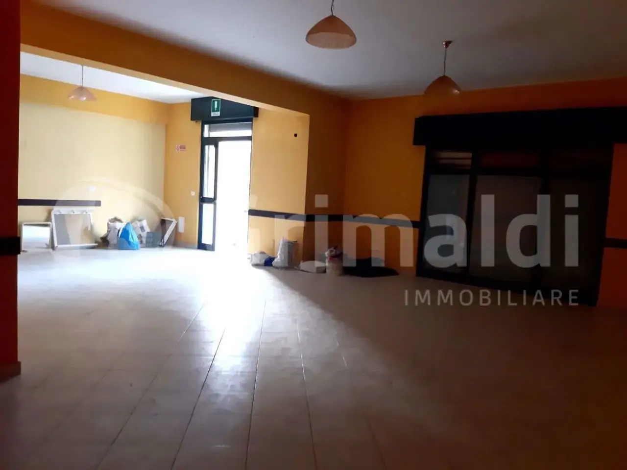 Magazzino in Via Dante Alighieri 46, Villafranca Tirrena, {3} - Foto 1