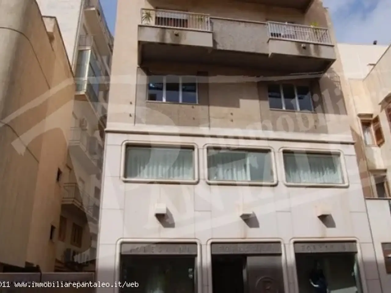 Esercizio commerciale in 
Via Amendola									, 
Marsala									, Marsala, {3} - Foto 1