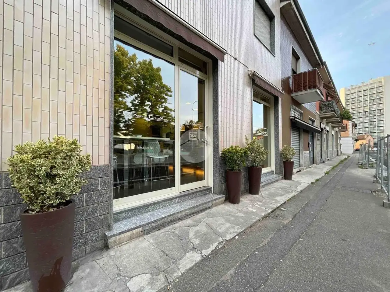 Negozio in Via Vittorio Veneto 41, Bresso, {3} - Foto 1