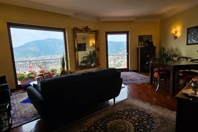 Penthouse in Via Michelangelo da Caravaggio 70b, Napoli - Foto 1