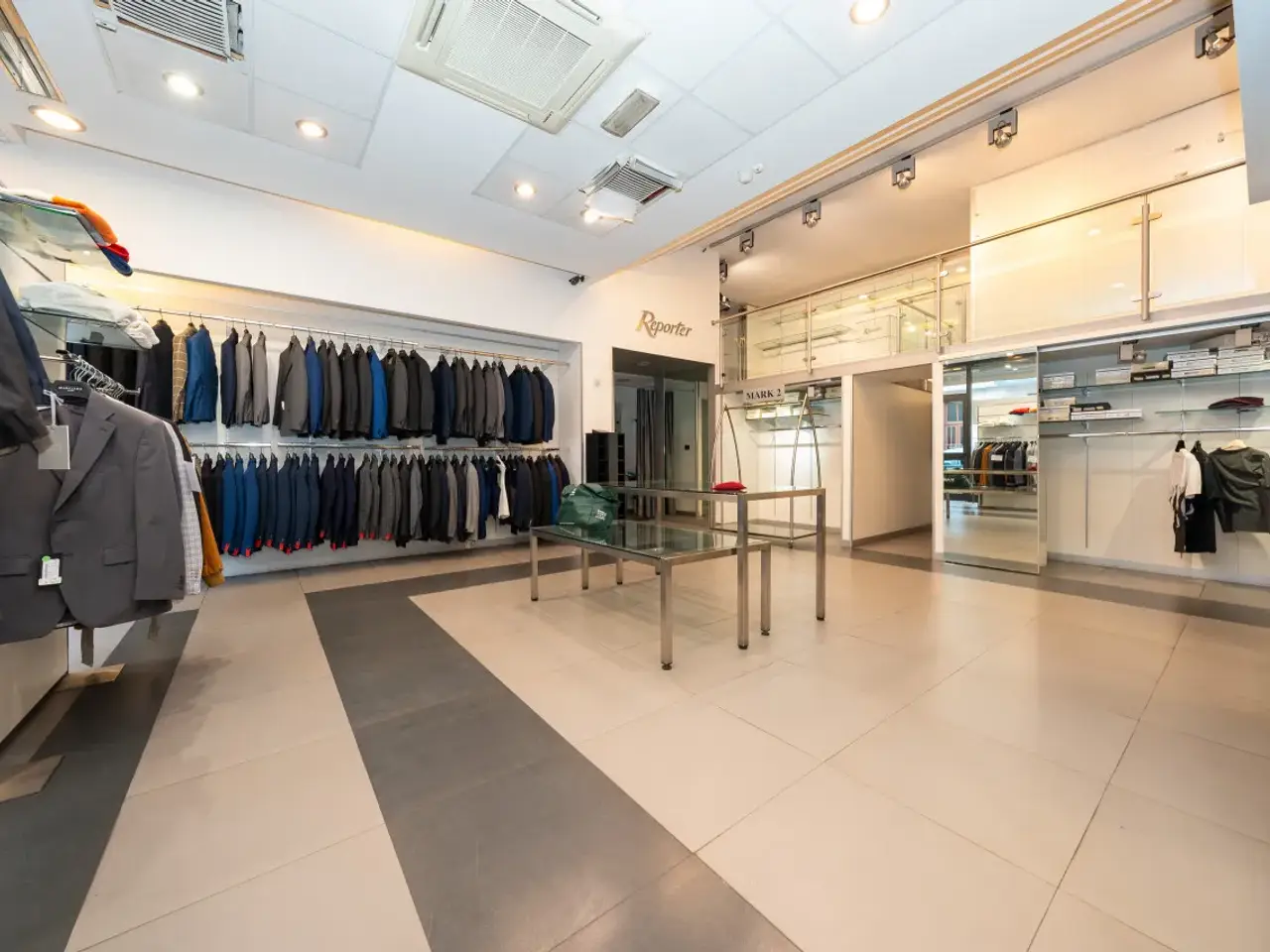 Negozio in Via Tunisi 54, Torino, {3} - Foto 2