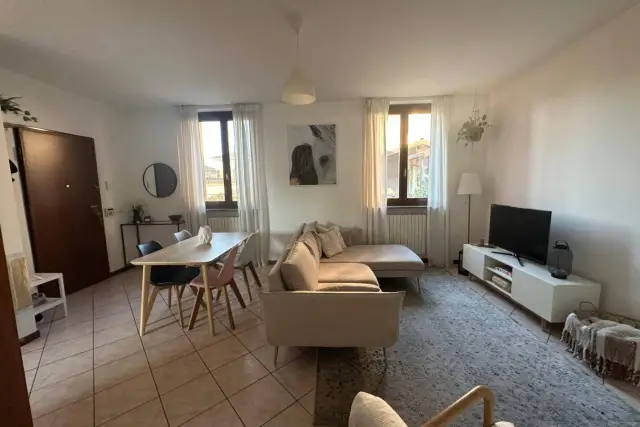 Villa unifamiliare in affitto, Via Leopoldo Nobili, Linarolo - Foto 1