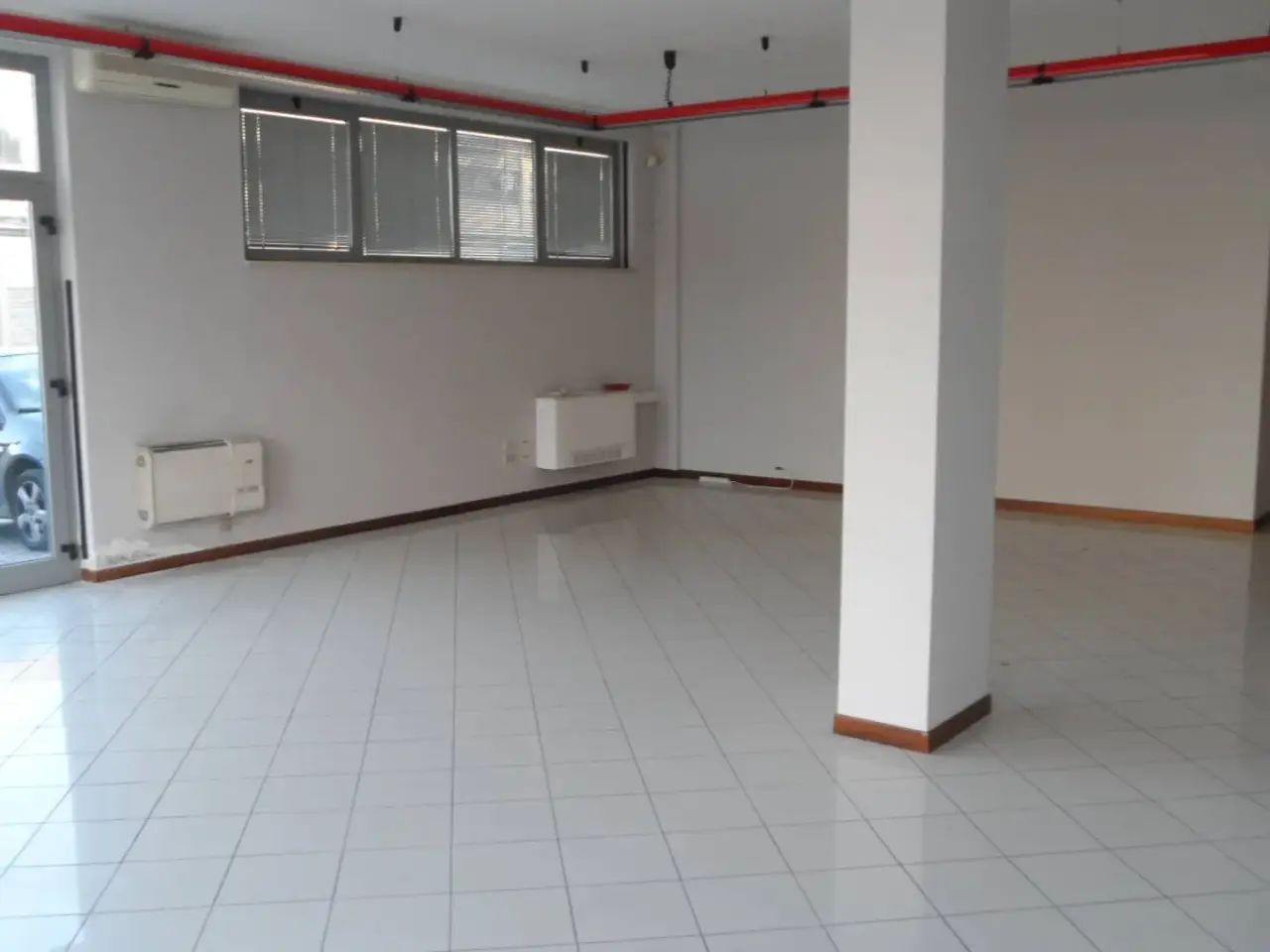 Negozio in Via Piave, San Benedetto Del Tronto, {3} - Foto 1