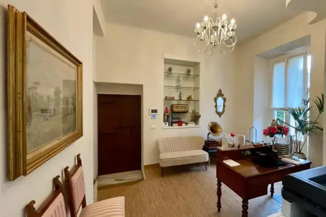 2-room flat, Como - Photo 1