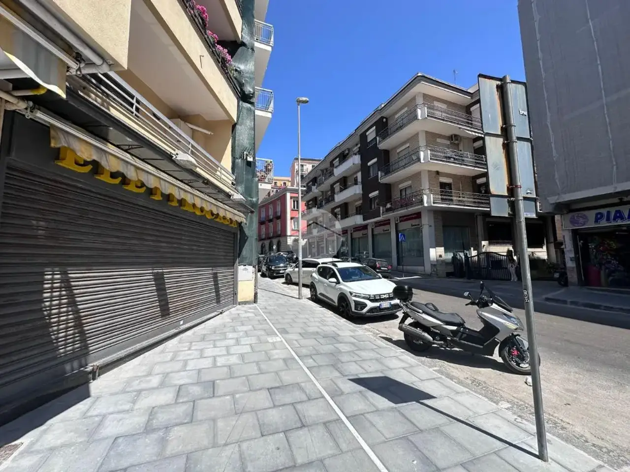 Negozio in Via G. Pergolesi, Pozzuoli, {3} - Foto 2