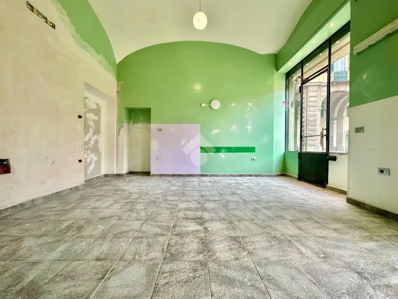 Negozio in Piazza Malaspina 11, Tortona, {3} - Foto 2