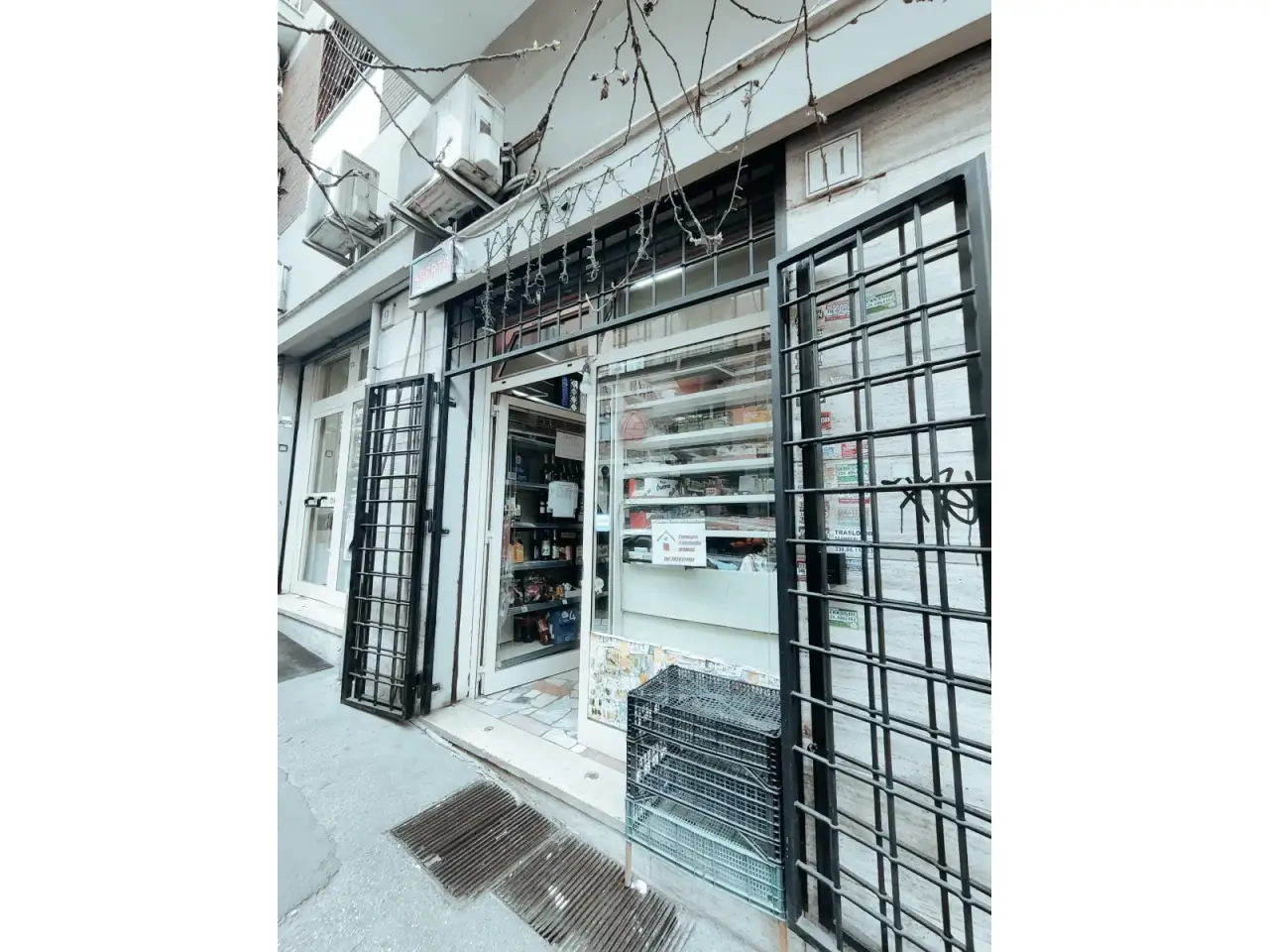 Negozio in Via Alessandro Luzio 11, Roma, {3} - Foto 2