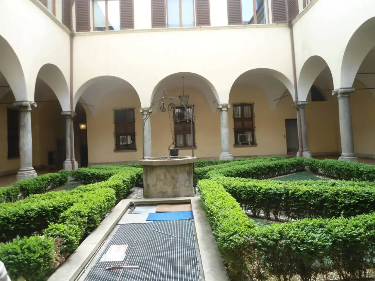 Ufficio in Via Cesare Battisti, Centro Storico, Bologna, Bologna, Bologna, {3} - Foto 1
