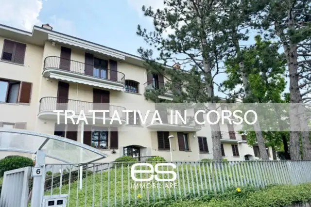 3-room flat in Via Galileo Galilei 18, Lurago d'Erba - Photo 1