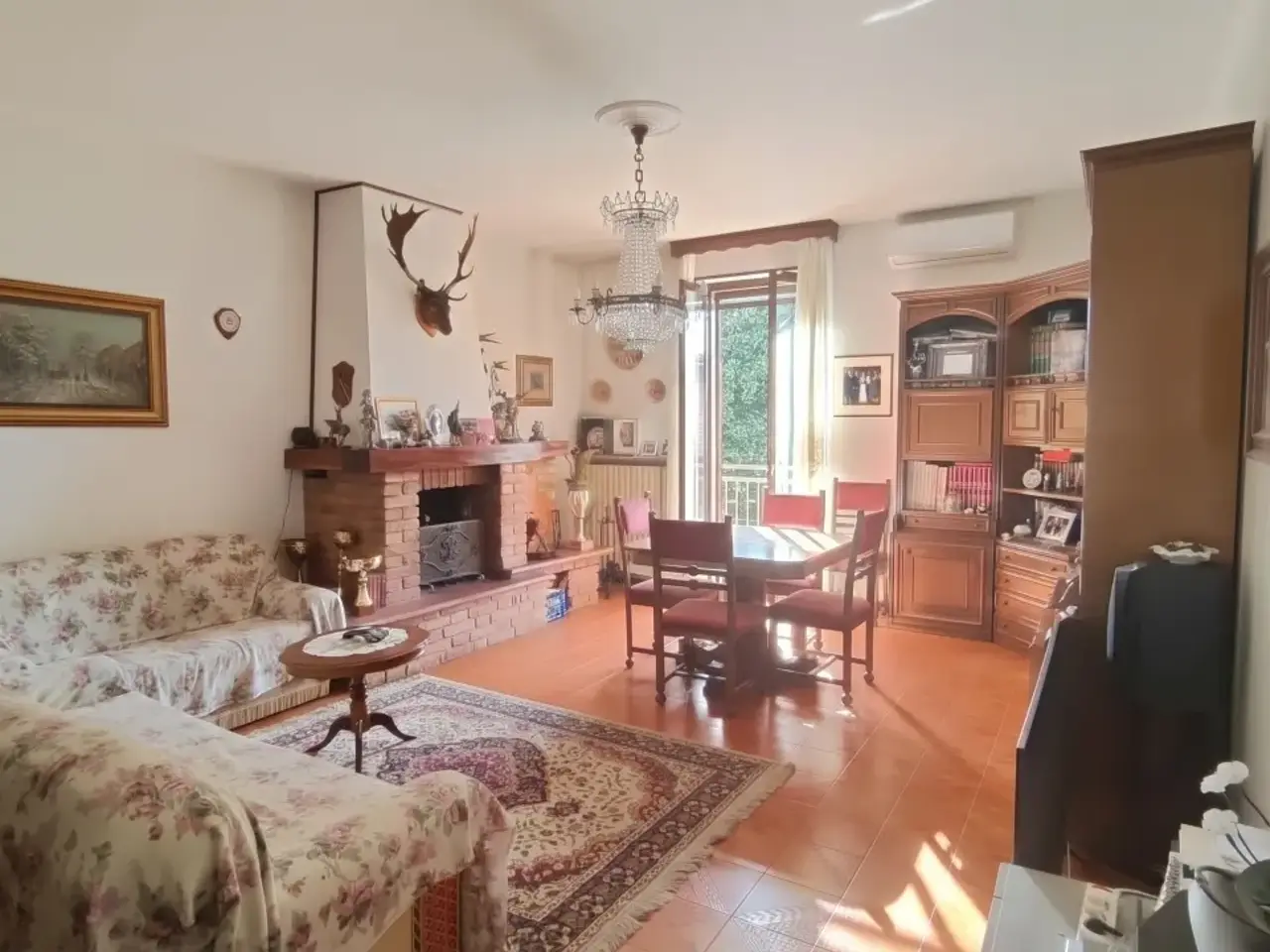 Palazzina commerciale in Via Roma 36, Guardamiglio, {3} - Foto 2