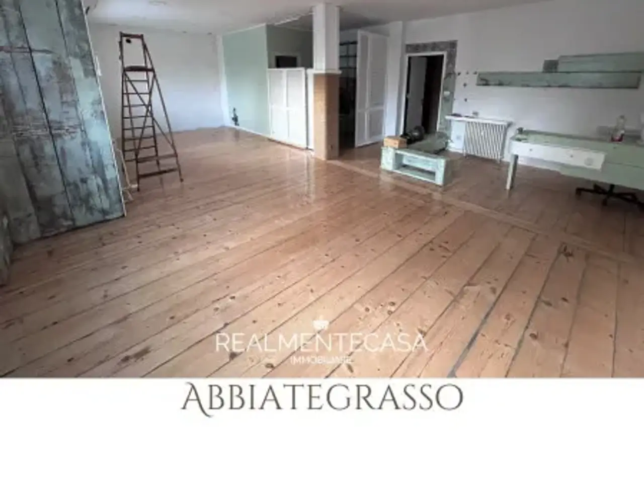 Negozio in Via Alessandro Volta, Abbiategrasso, {3} - Foto 1