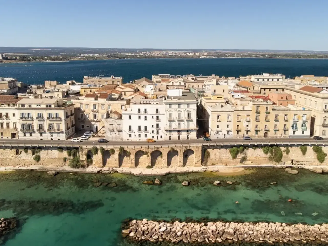 Palazzina commerciale in Via Giovanni Paisiello 56, Taranto, {3} - Foto 2