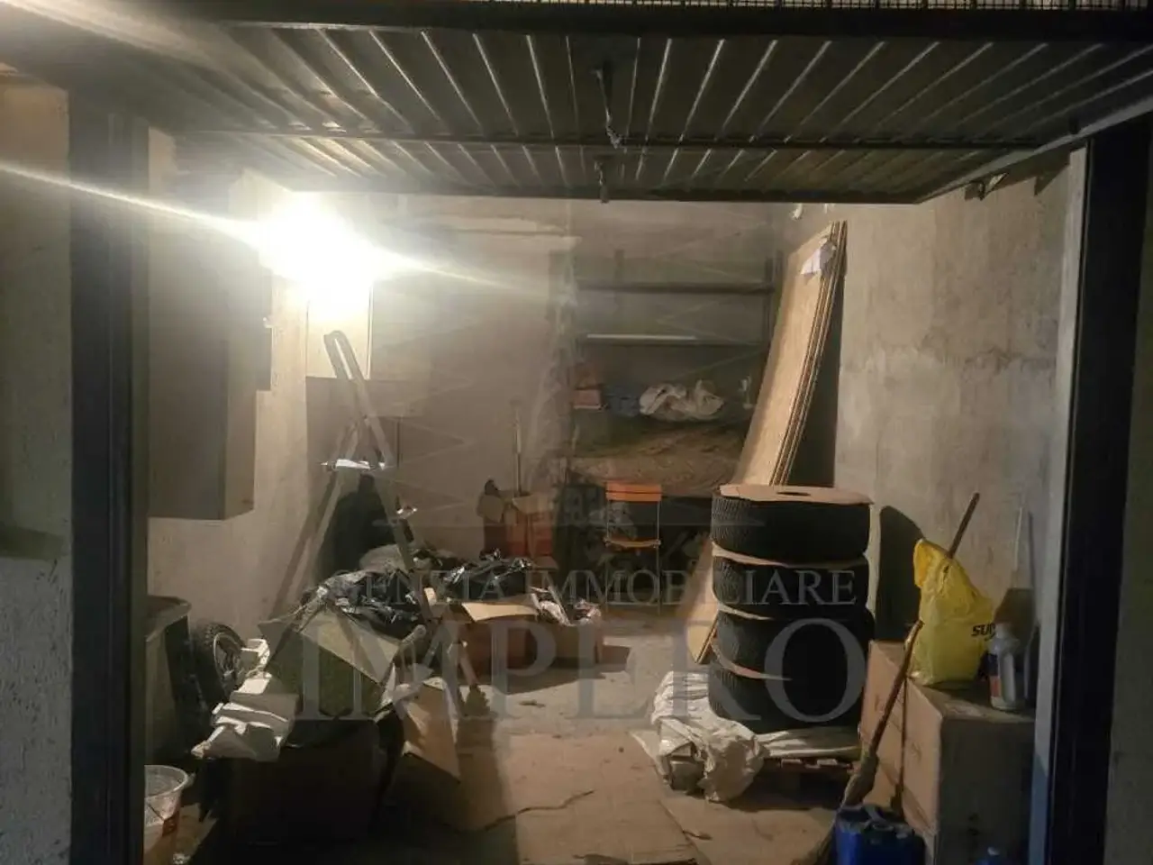 Parcheggio chiuso in Via Porta di Provenza 8, Ventimiglia, {3} - Foto 1