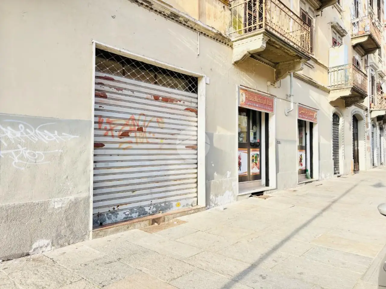 Negozio in Via Errico Giachino 53, Torino, {3} - Foto 1
