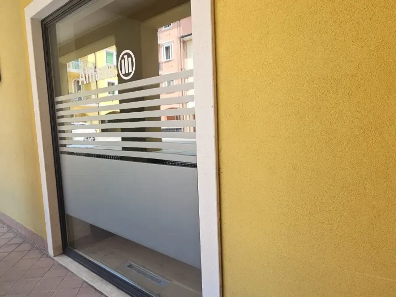 Ufficio in Via Roma 14, Montecchia Di Crosara, {3} - Foto 1