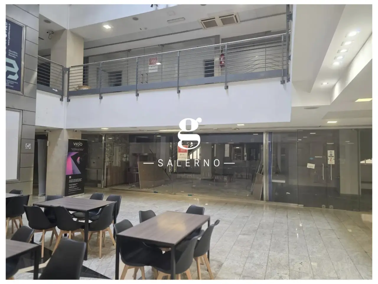 Negozio in Corso Vittorio Emanuele, Salerno, {3} - Foto 1