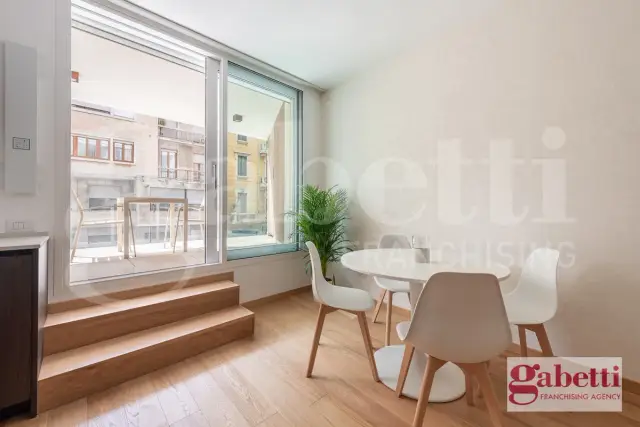 2-room flat in  Via Giovanni da Milano 11, Milano - Photo 1