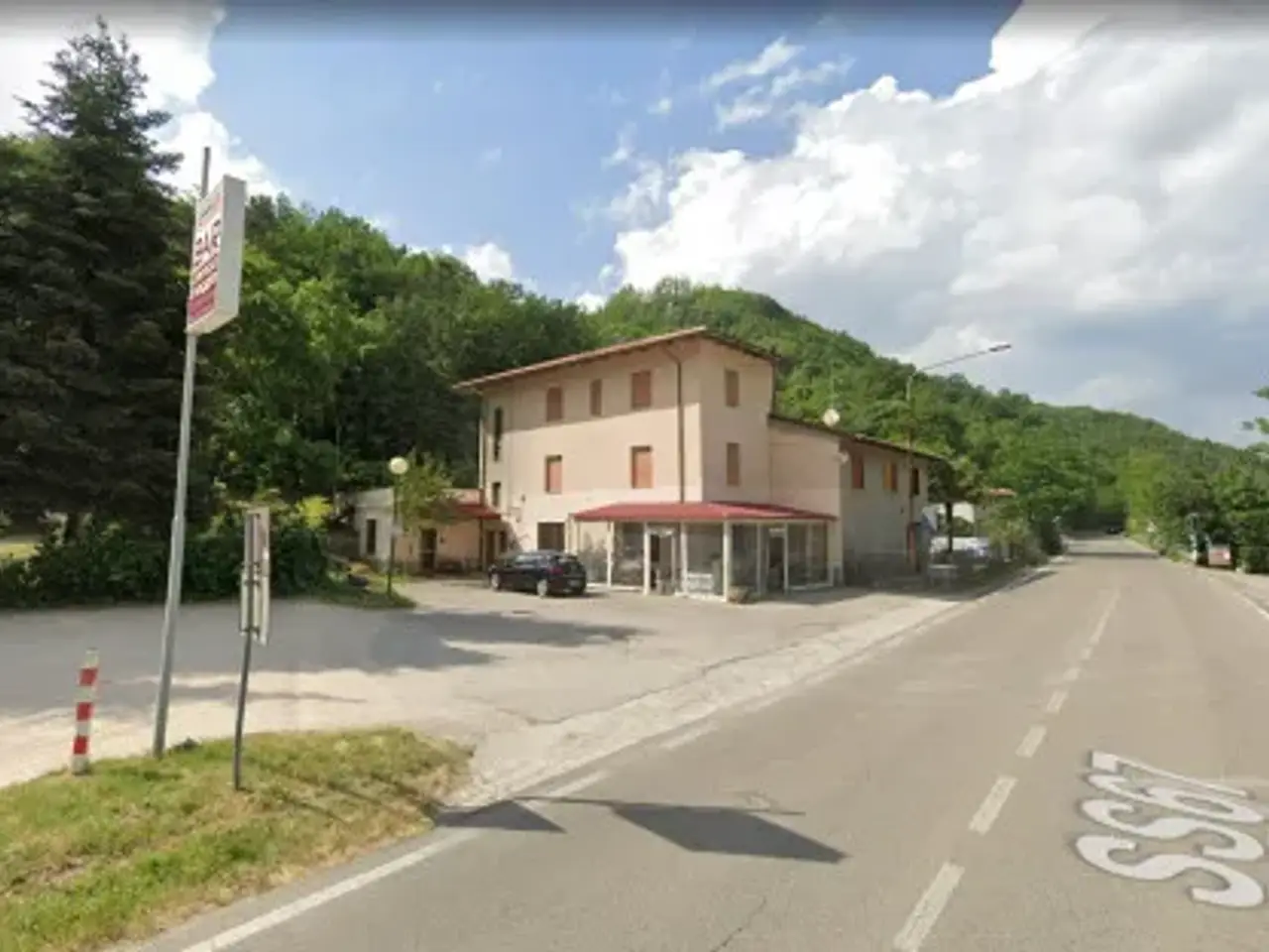 Negozio in Via Valminore-Campomaggio 18, Rocca San Casciano, {3} - Foto 1