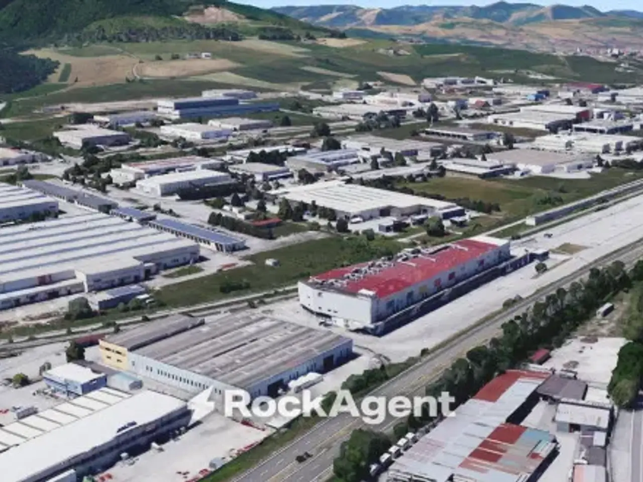 Negozio in Zona Industriale d1, Tito, {3} - Foto 1